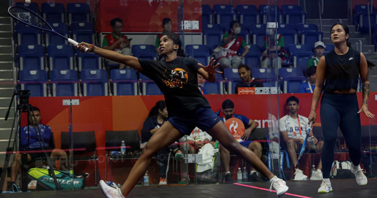 Sivasangari, Juara Bertahan, Maju ke Separuh Akhir