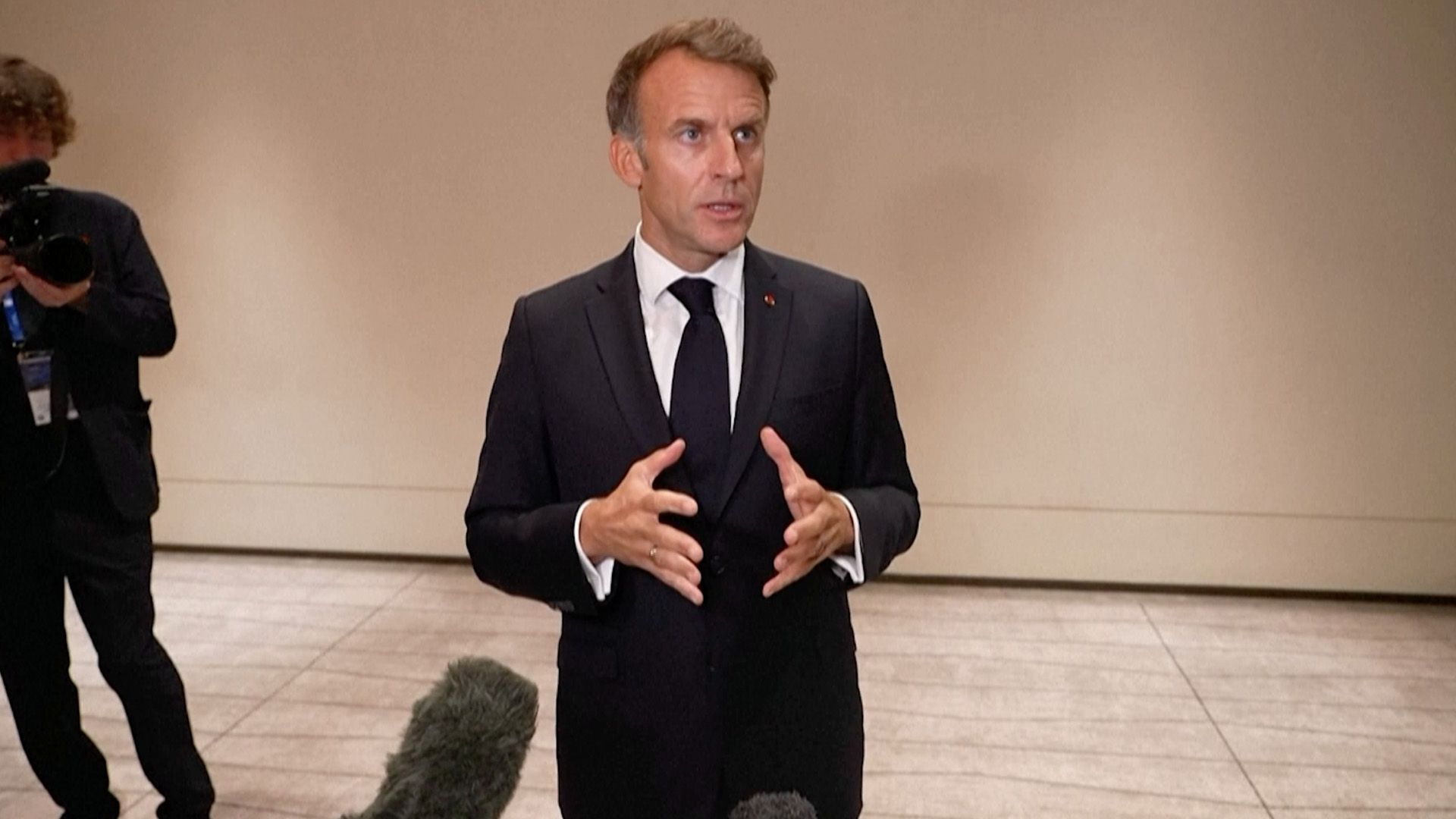 Macron accuses Trump of spreading false claims about French protests