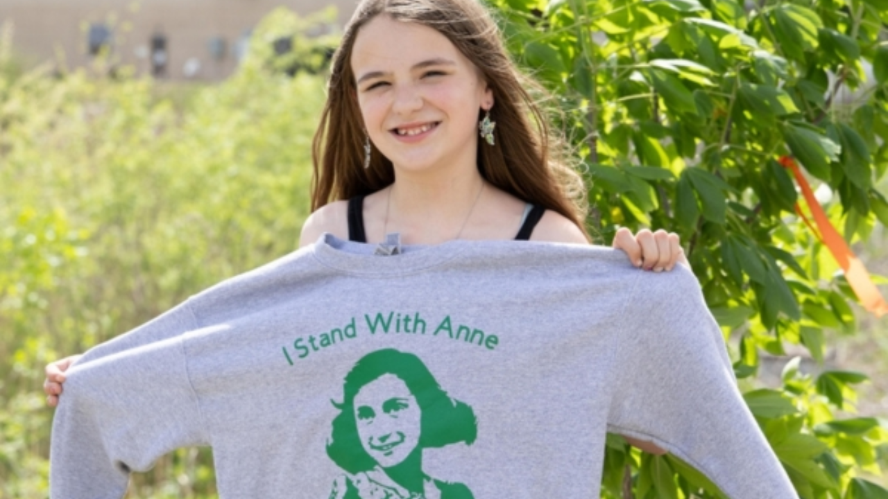 12-year-old American's anti-hate bracelet campaign reaches global audience