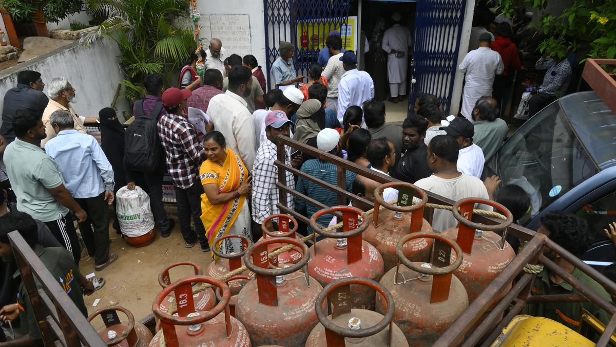 LPG Connection Approvals Stalled Amid West Asia Tensions