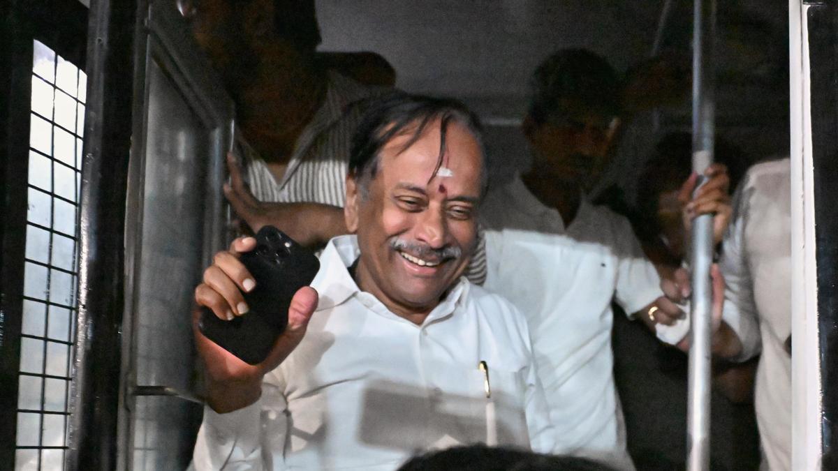 मद्रास उच्च न्यायालय ने भाजपा नेता एच. राजा के दोनों दोषसिद्धि को रद्द किया