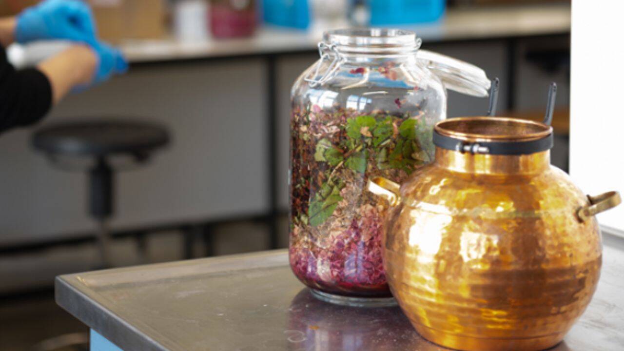 Researchers recreate 17th-century fragrance honouring mother of perfume's creator