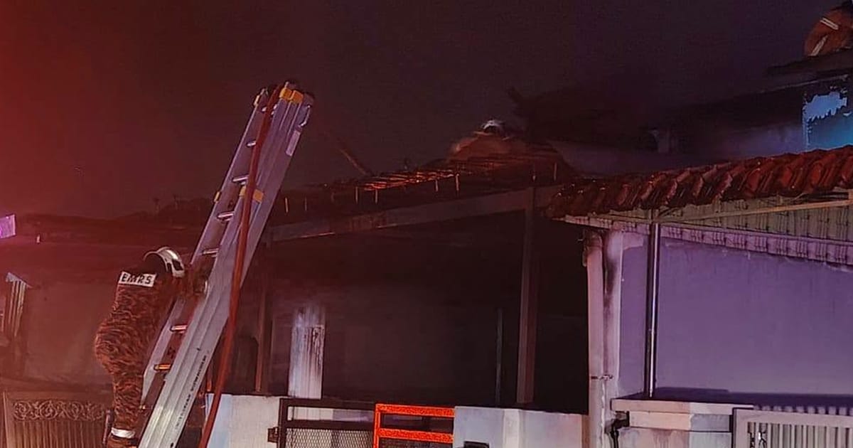Tiga anggota keluarga selamat dari kebakaran rumah di Ipoh