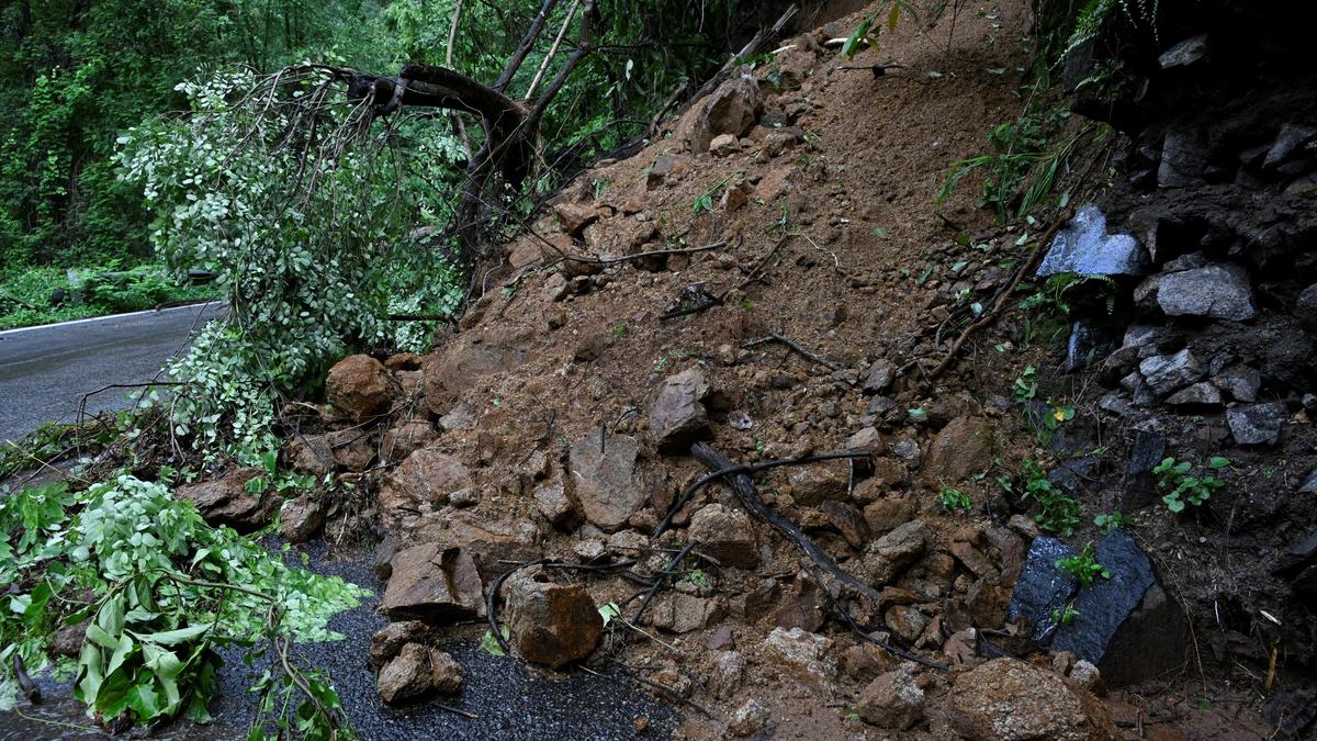 Nilgiris district grapples with 62 landslips as heavy rains lash region
