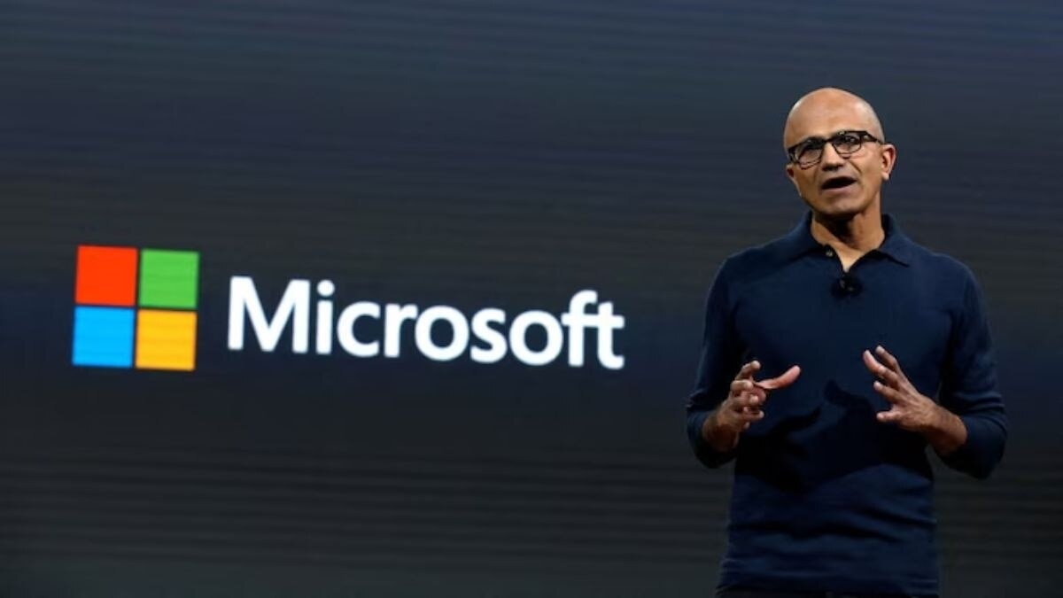 Microsoft Chief Urges Emergency Controls on Advanced AI Systems