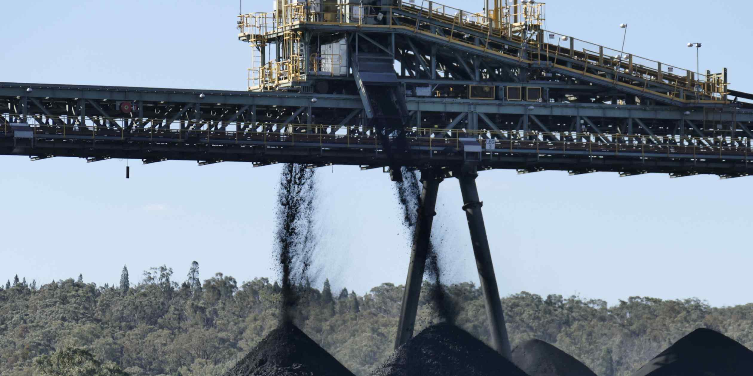 Australian copper sector surges as coal industry faces headwinds