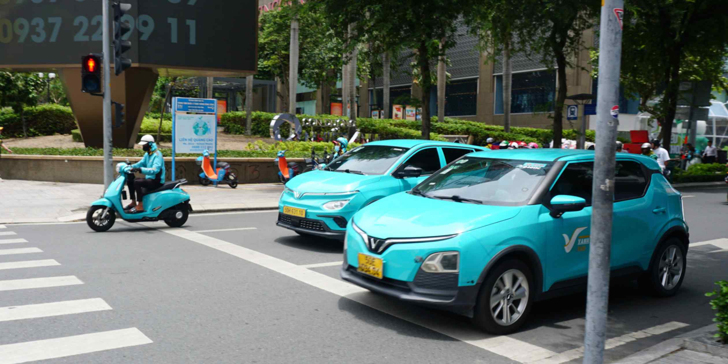 Vingroup Taps Taxi Service to Drive VinFast EV Sales Growth Abroad
