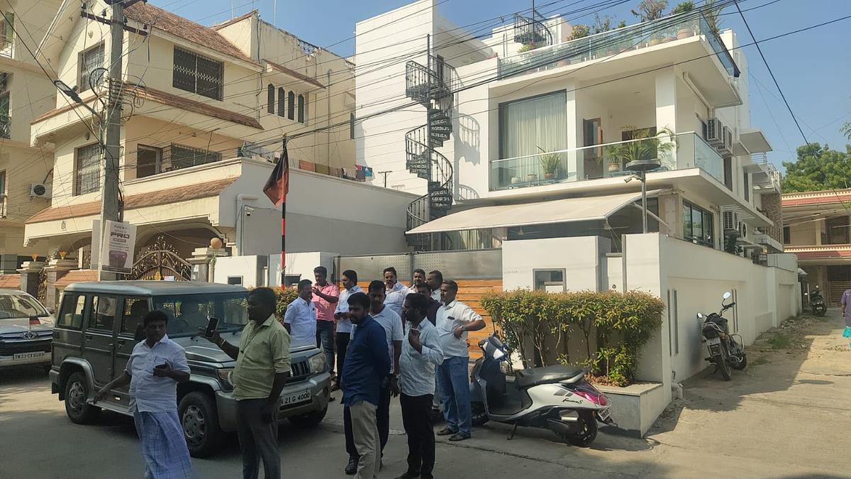 DMK नेता के ₹634 करोड़ नौकरी घोटाले मामले में DVAC का छापेमारी अभियान