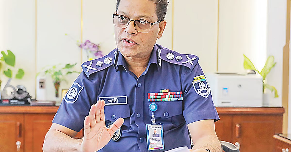 Bangladesh police face critical test rebuilding public confidence