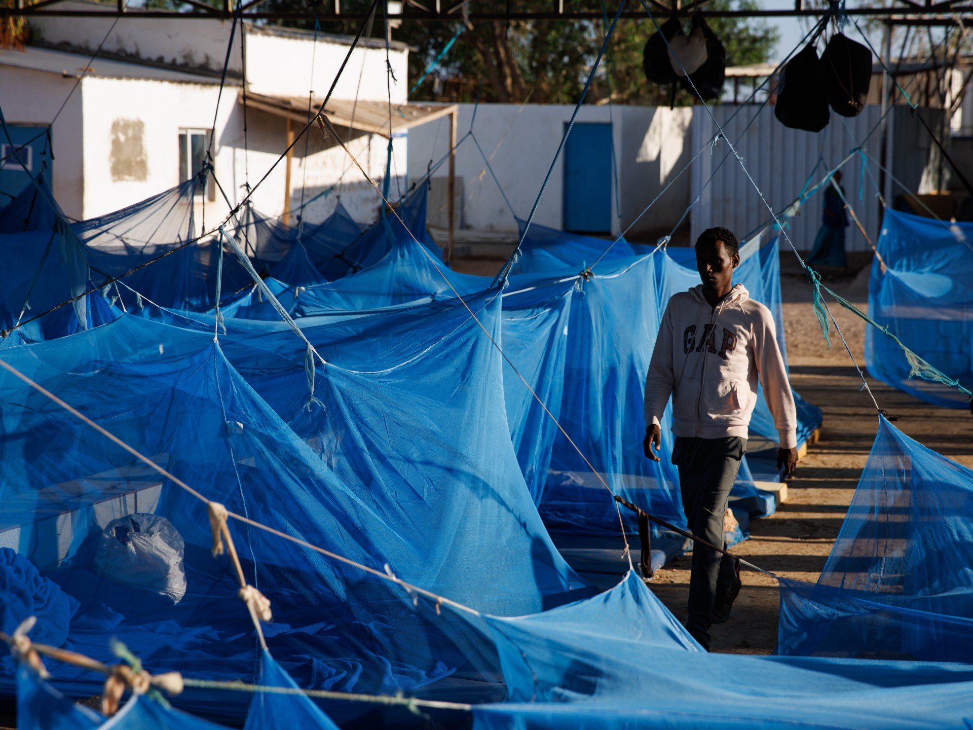 Over 1,400 Yemenis flee to Djibouti in mass exodus