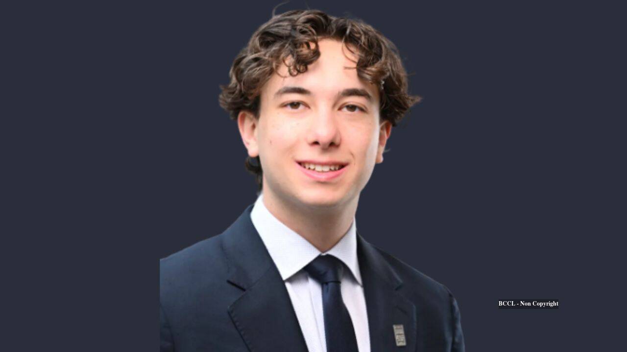 Teen innovator wins $40,000 prize for particle collision tracking AI