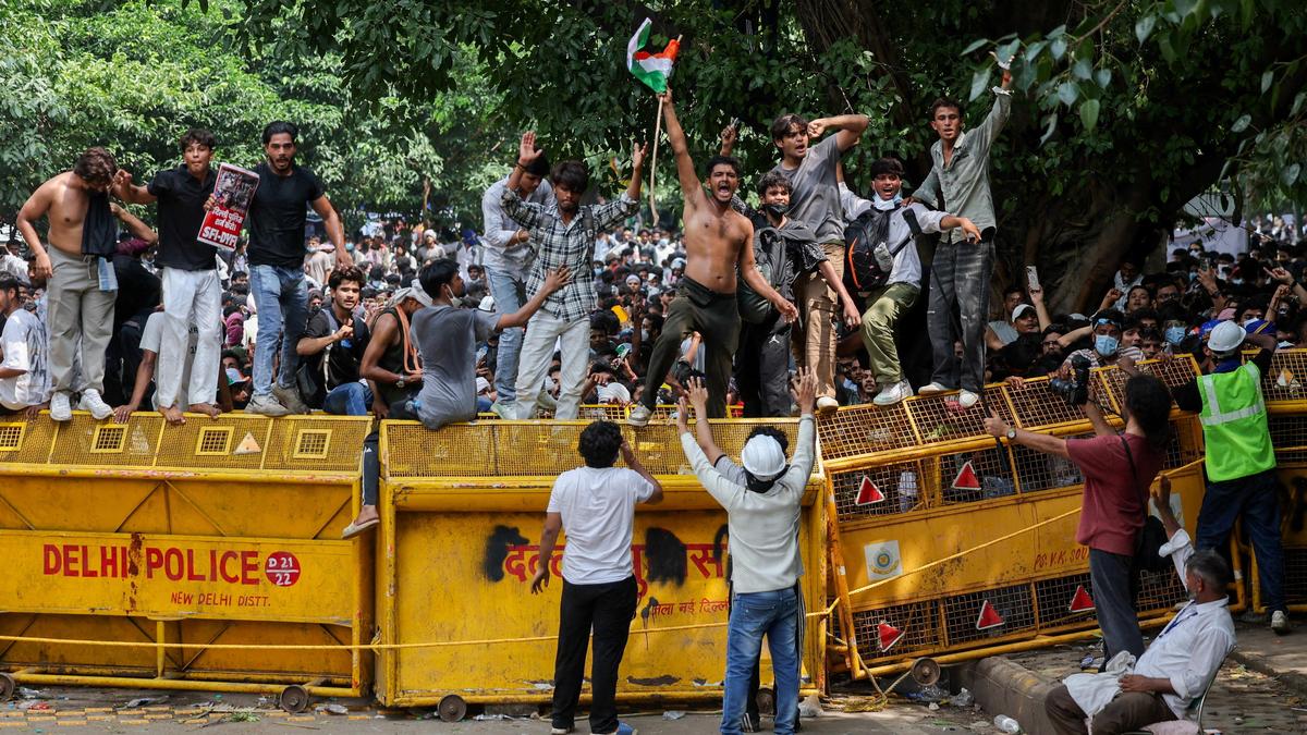 UP Police revoke show-cause notice against student protester after outcry