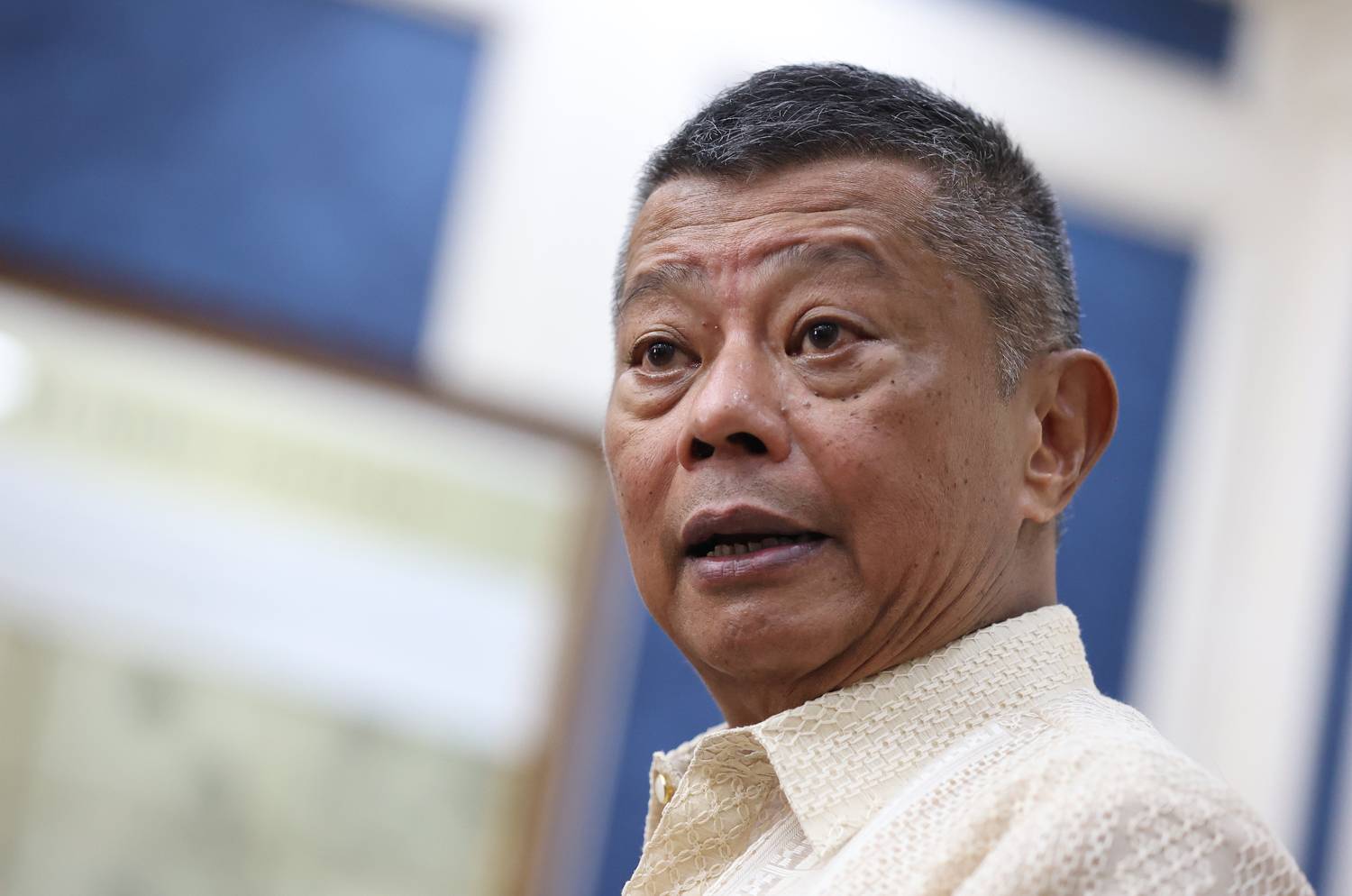 Ombudsman to visit France over cases involving officials abroad