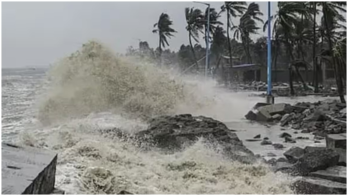 Cyclonic system over Bay of Bengal threatens widespread rain across India
