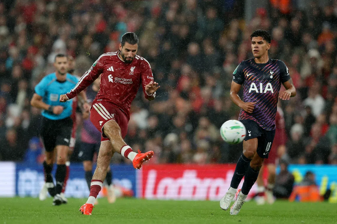 Liverpool crush Tottenham in League Cup to advance