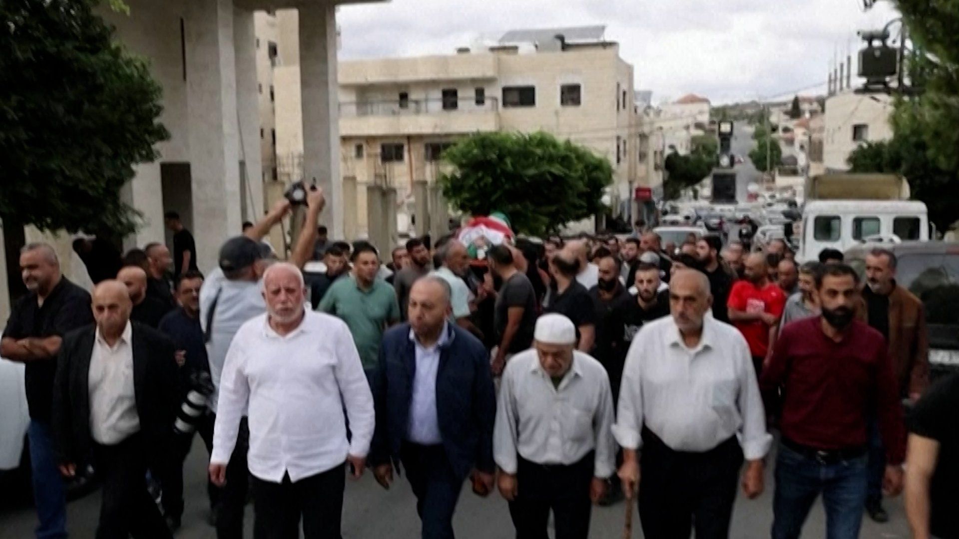 Funeral held for Palestinian killed in West Bank clashes