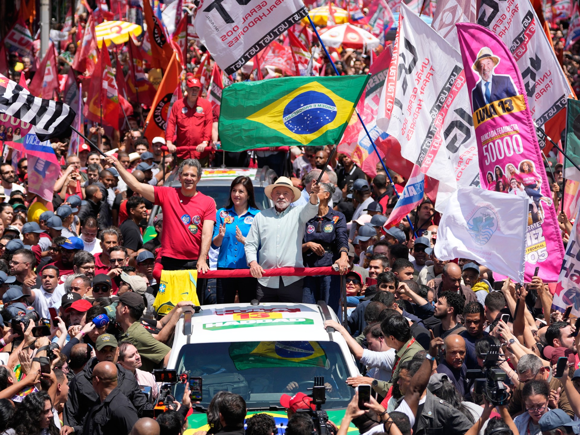 Brazil's Lula and Bolsonaro make final campaign pushes before tight election