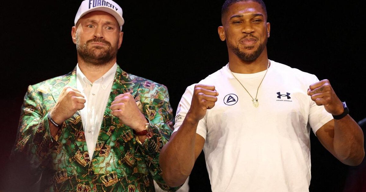 Fury-Joshua boxing match sells out within hour of ticket release
