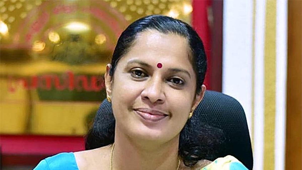 केरल: सीपीएम नेता पी.पी. दिव्या के खिलाफ विजिलेंस जांच को मंजूरी