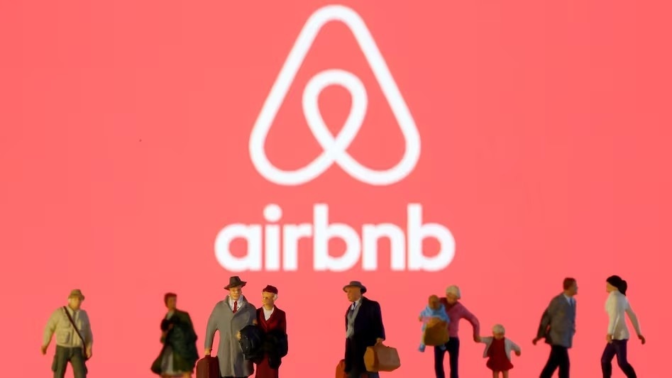 Airbnb Relaxes Checkout Cleaning Rules for Guests in Policy Shift