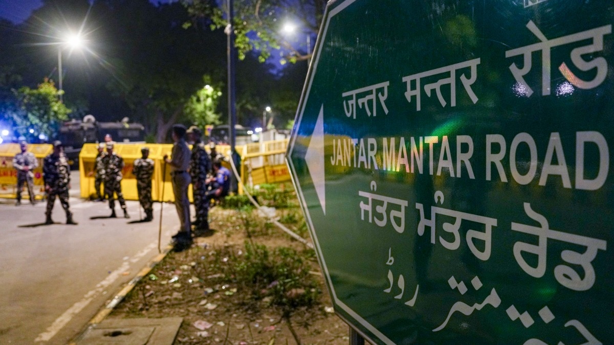 Delhi protesters face escalating penalties as Jantar Mantar demonstrations continue