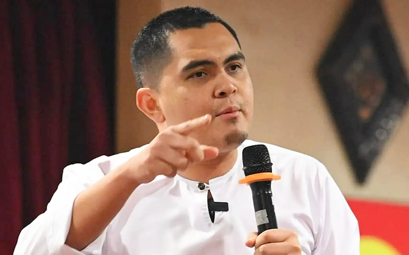 Ketua Umno Belia Minta Henti Derma untuk Bayar Ganti Rugi RM300,000