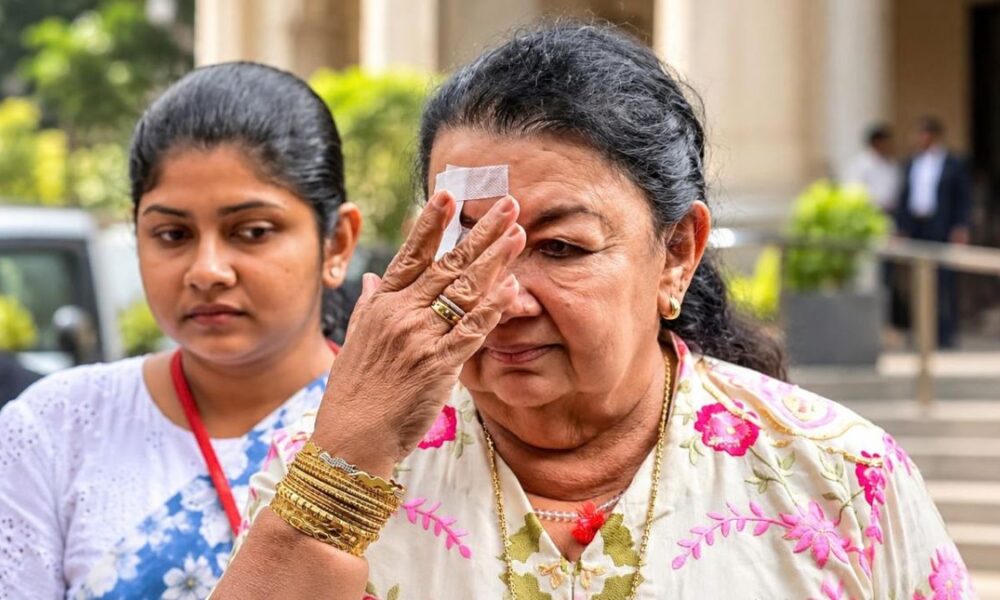 Former First Lady Shiranthi Rajapaksa admitted to National Hospital