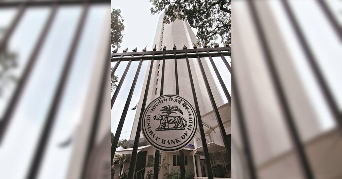 RBI's forward dollar position hits record $200 billion short