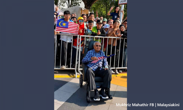 Merdeka parade organisers say Mahathir had overseas plans until end of August