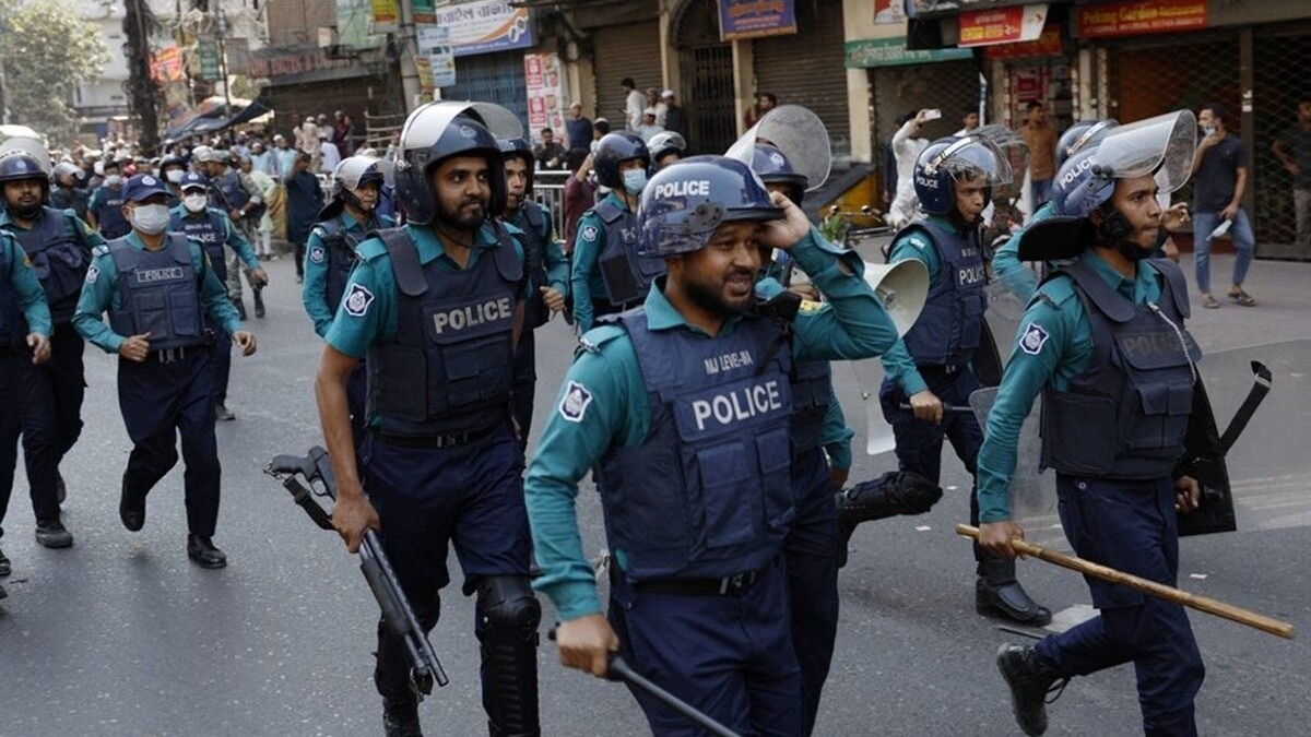 Bangladesh Police Chief's Remarks Spark Extrajudicial Killing Concerns