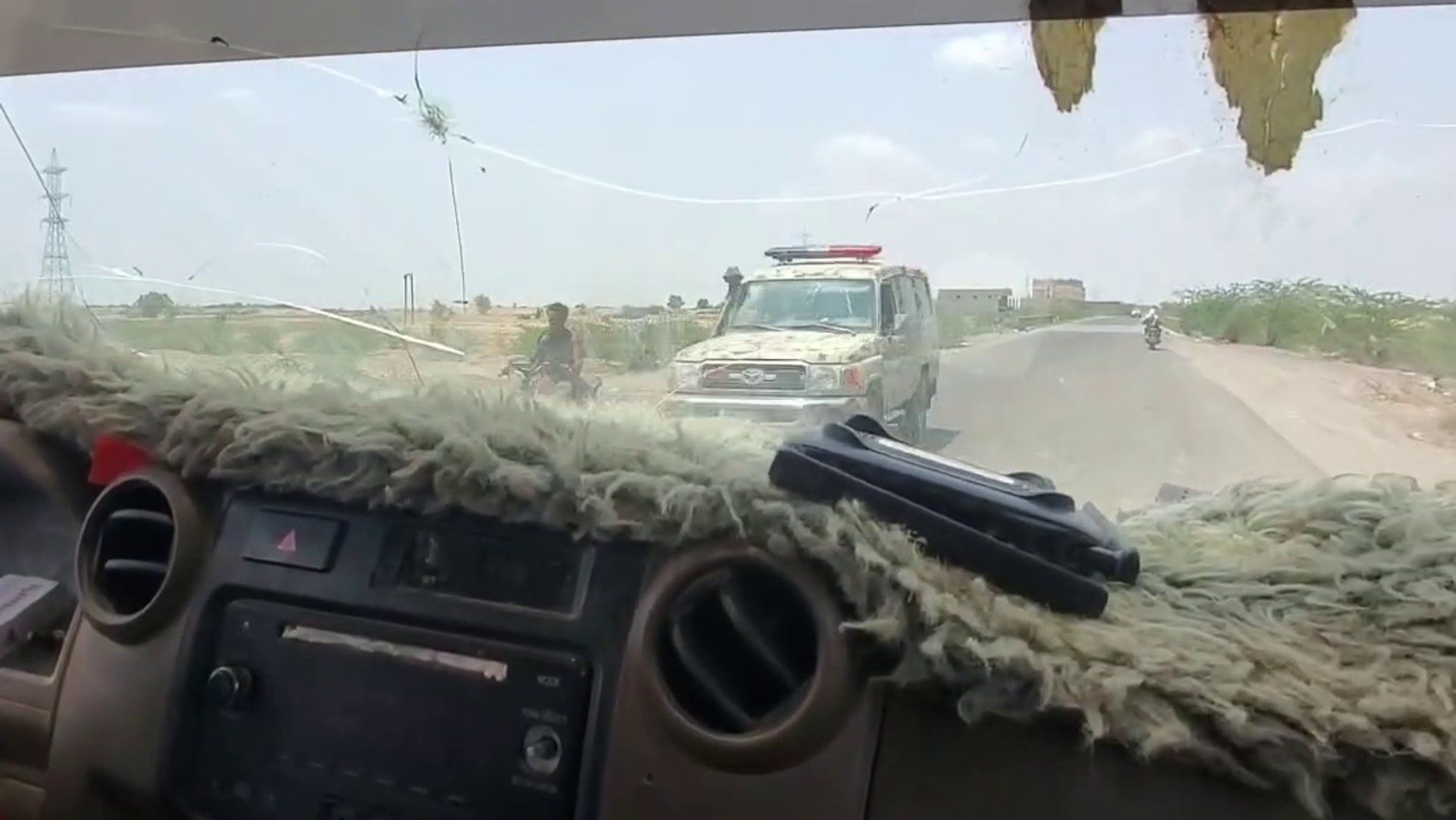 Video captures suspected Houthi ambush of Yemeni government forces