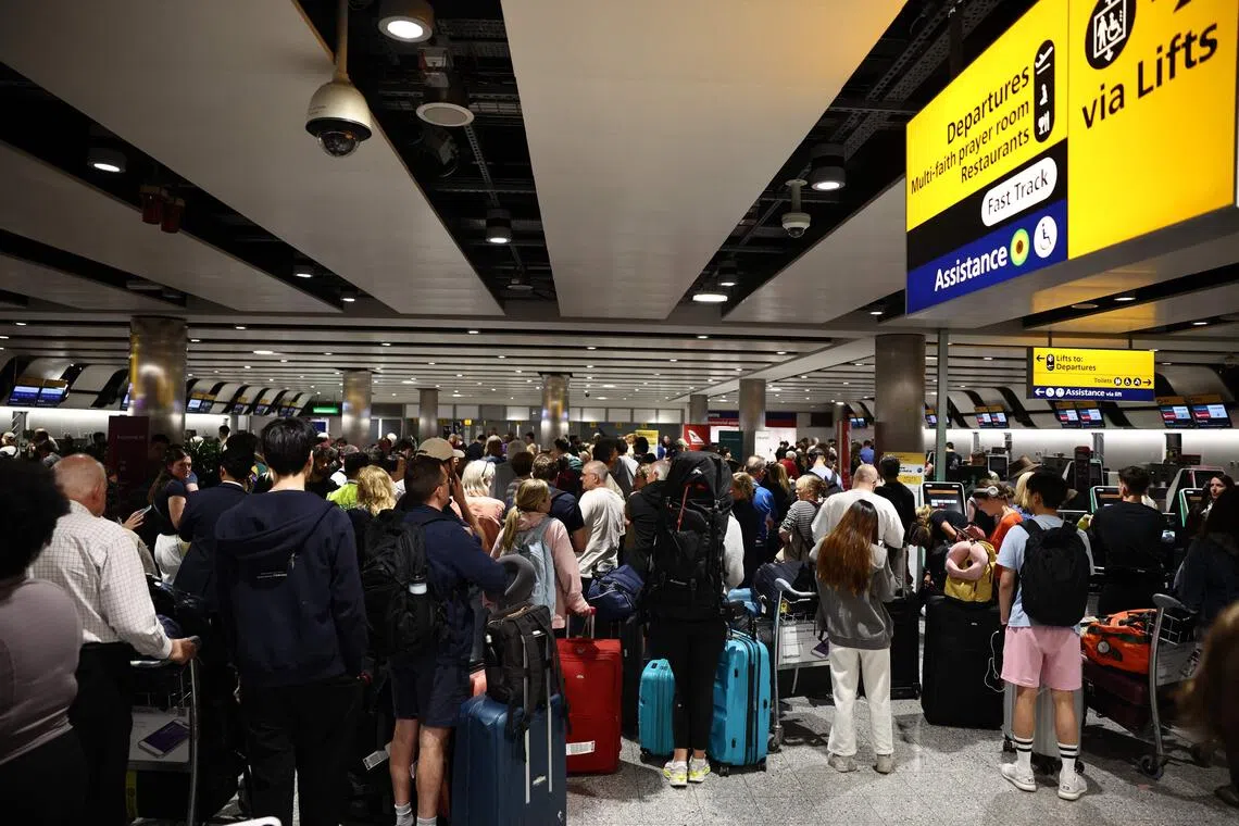 SIA flights disrupted as UK air traffic control system fails