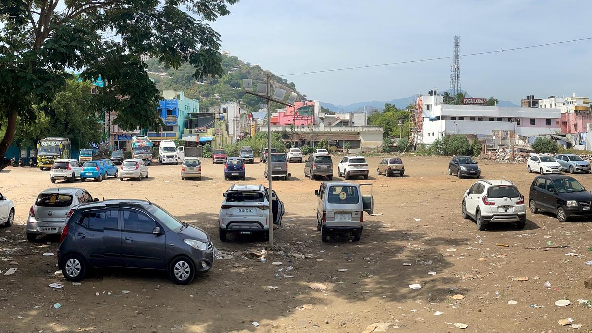 Two arrested in Palani temple land fraud investigation