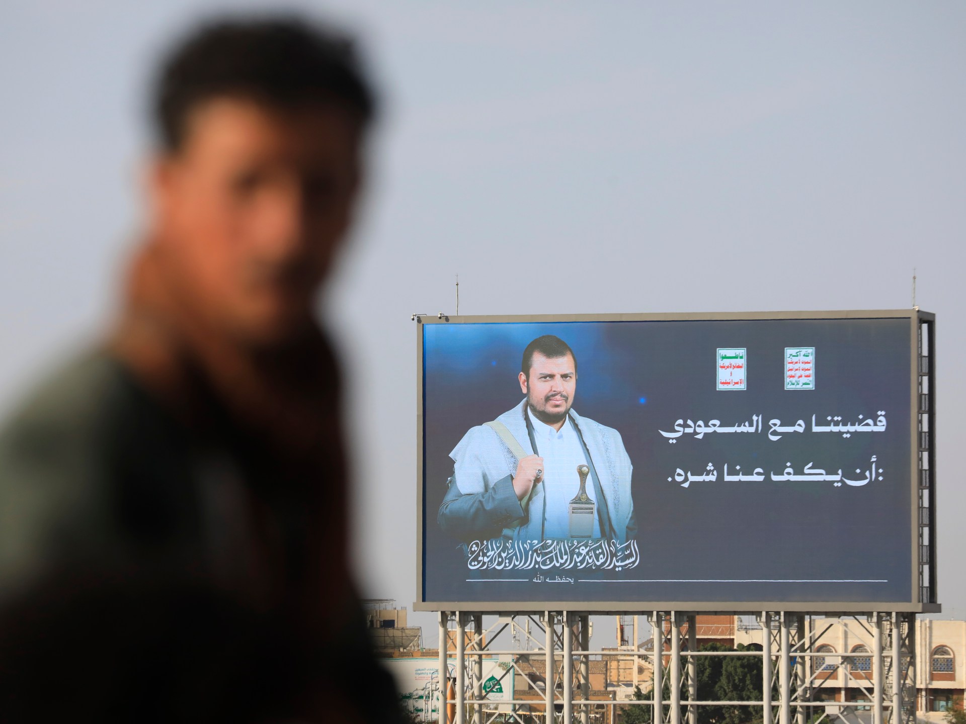 Fresh fighting complicates Yemen search for hundreds of missing persons