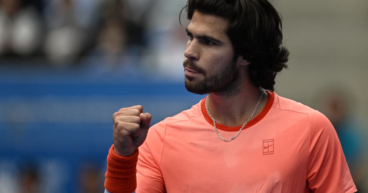 Alcaraz claims Japan Open title in comeback victory