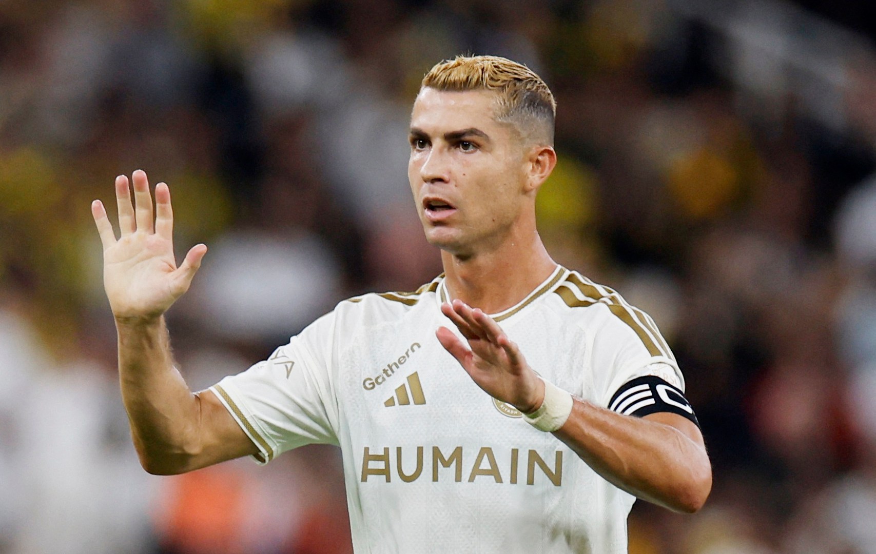 Ronaldo demands lifetime bans after Saudi fans taunt deceased player