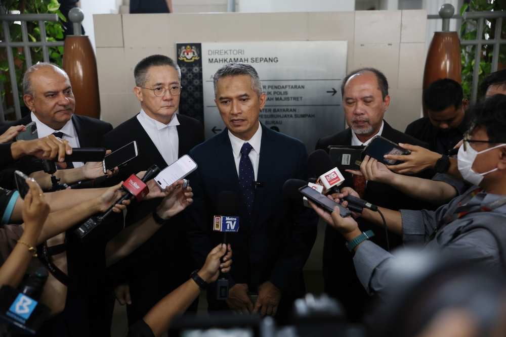 Home Ministry defers AKPS chief decision to civil service procedures