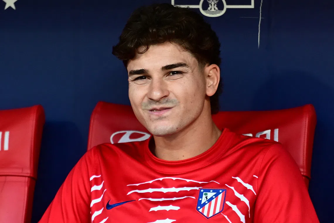 Barcelona closes door on Alvarez, bets on Raphinha's new role