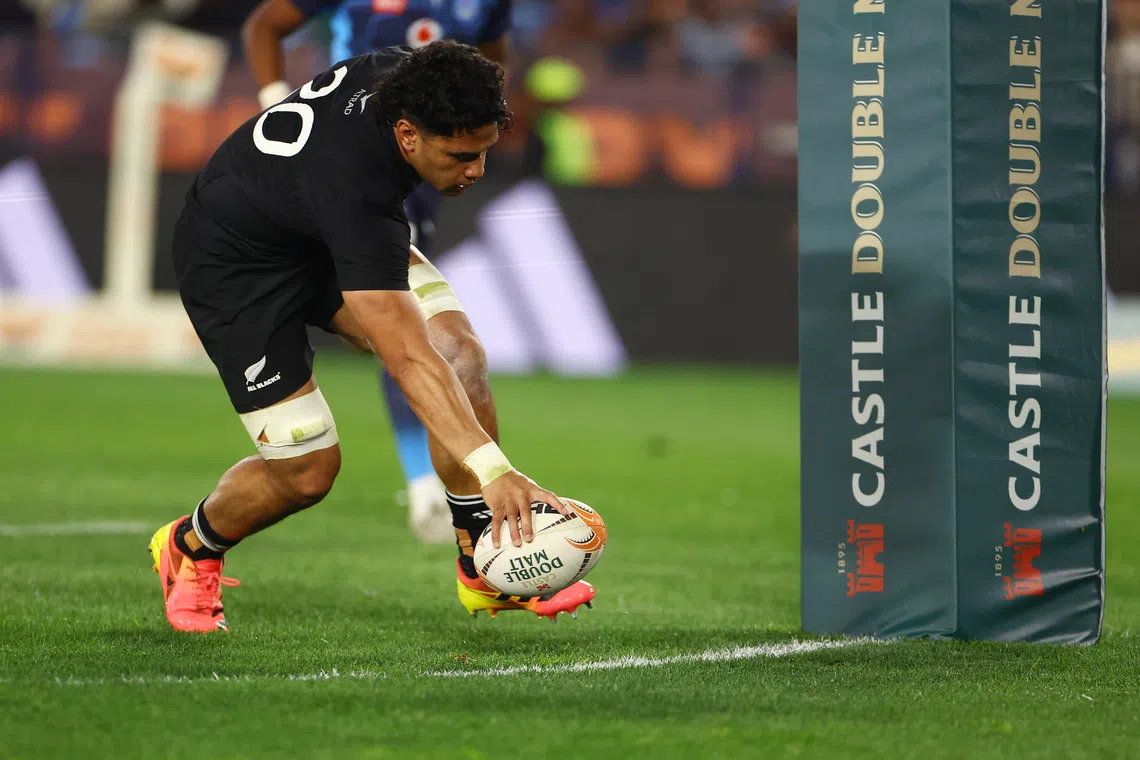 All Blacks must believe in upset bid against Springboks, says Rennie