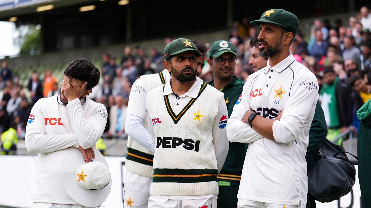Pakistan Cricket Legend Criticises Babar Azam's Captaincy After England Whitewash