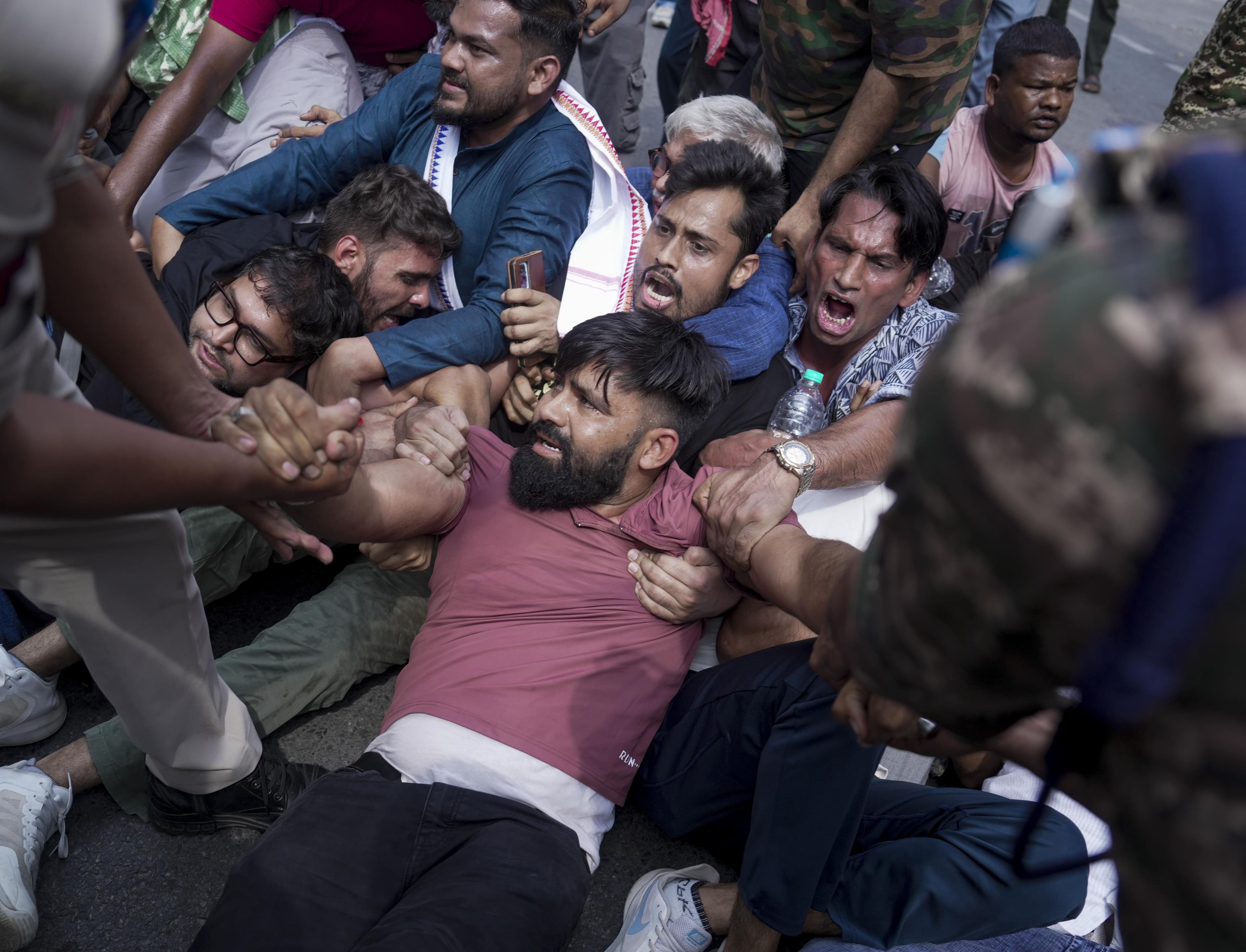 UN Rights Experts Call on India to Curb Protest Force