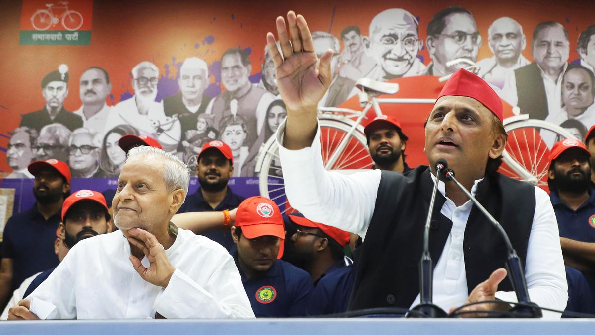 Samajwadi Party adopts blue uniform for youth wing to reinforce Bahujan identity