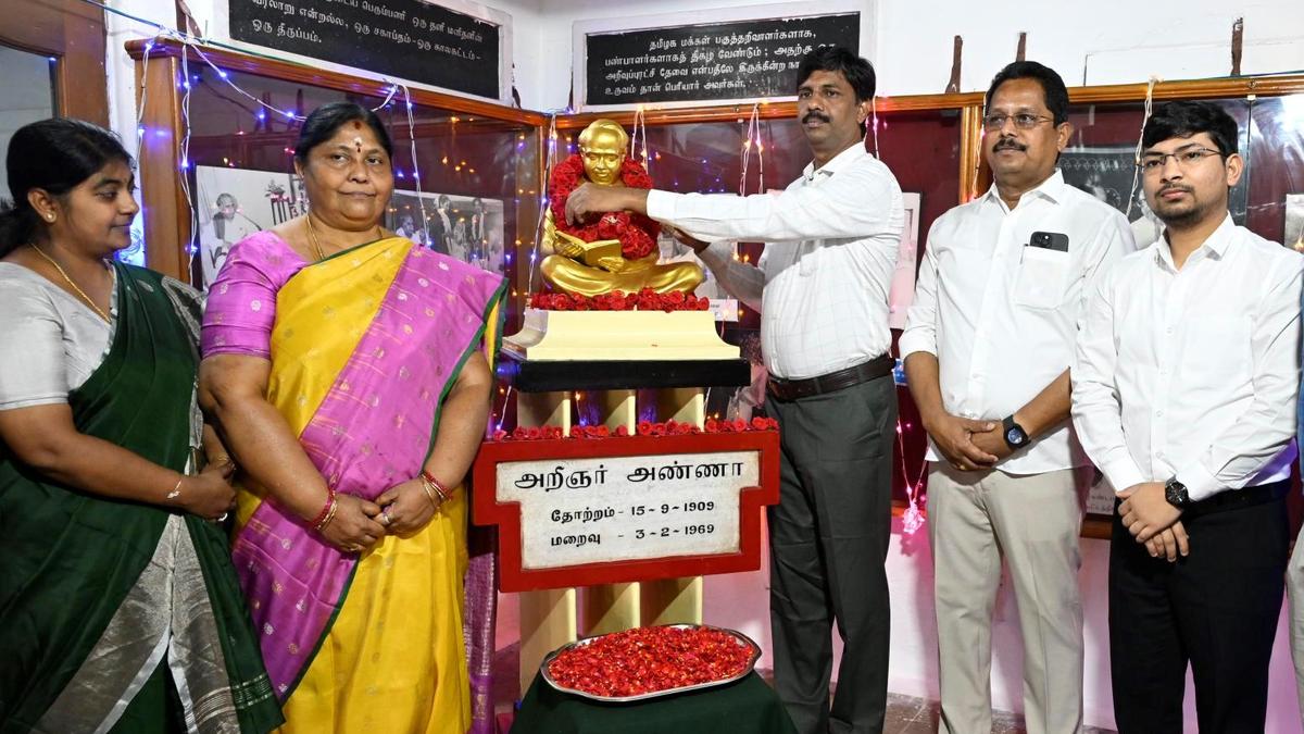 Erode commemorates C.N. Annadurai's 118th birth anniversary