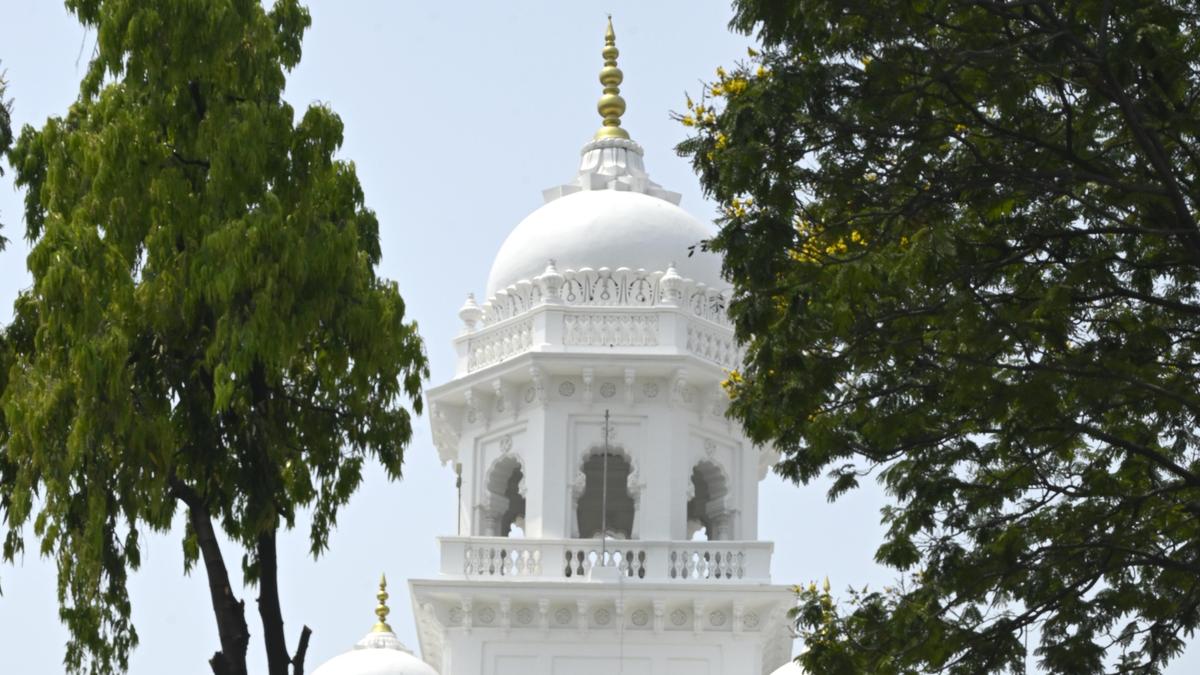तेलंगाना विधानसभा की कार्यवाही दूसरे दिन स्थगित, विवादास्पद भाषा का मुद्दा
