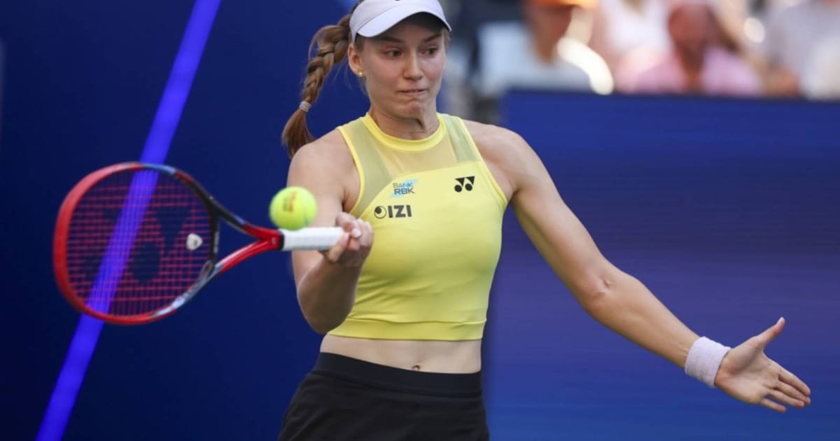 Rybakina advances to US Open quarters with dominant win over Osaka