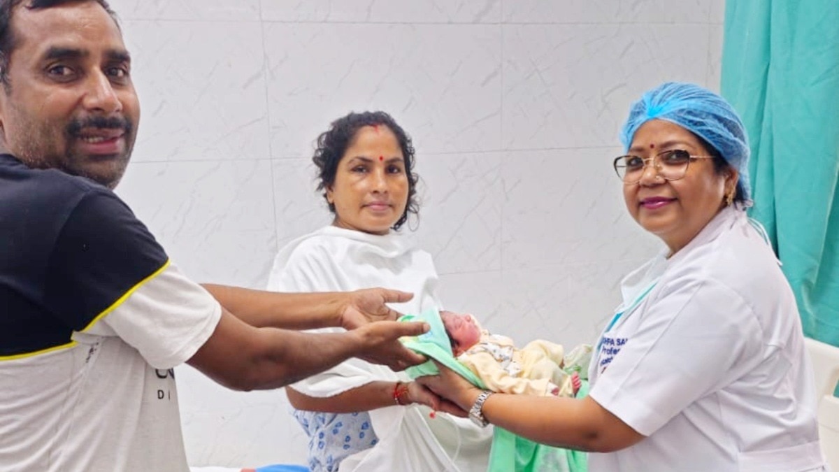 Woman, 38, gives birth to daughter after 15-year wait via IVF in Lucknow