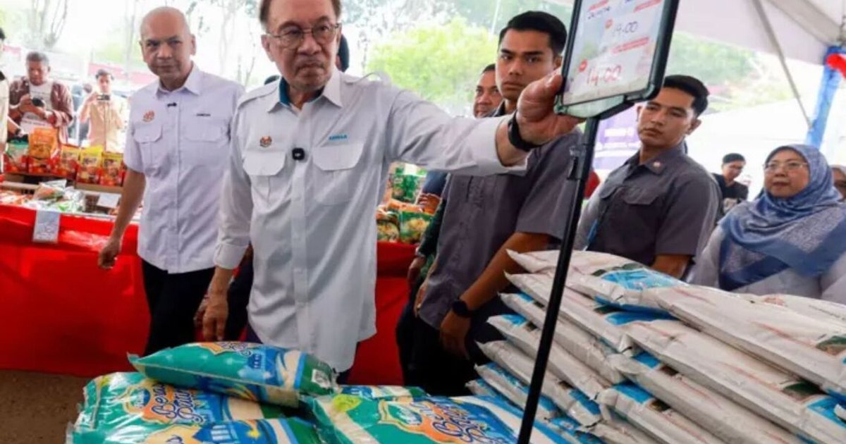 Malaysia to absorb fuel subsidy costs to shield households from price rises