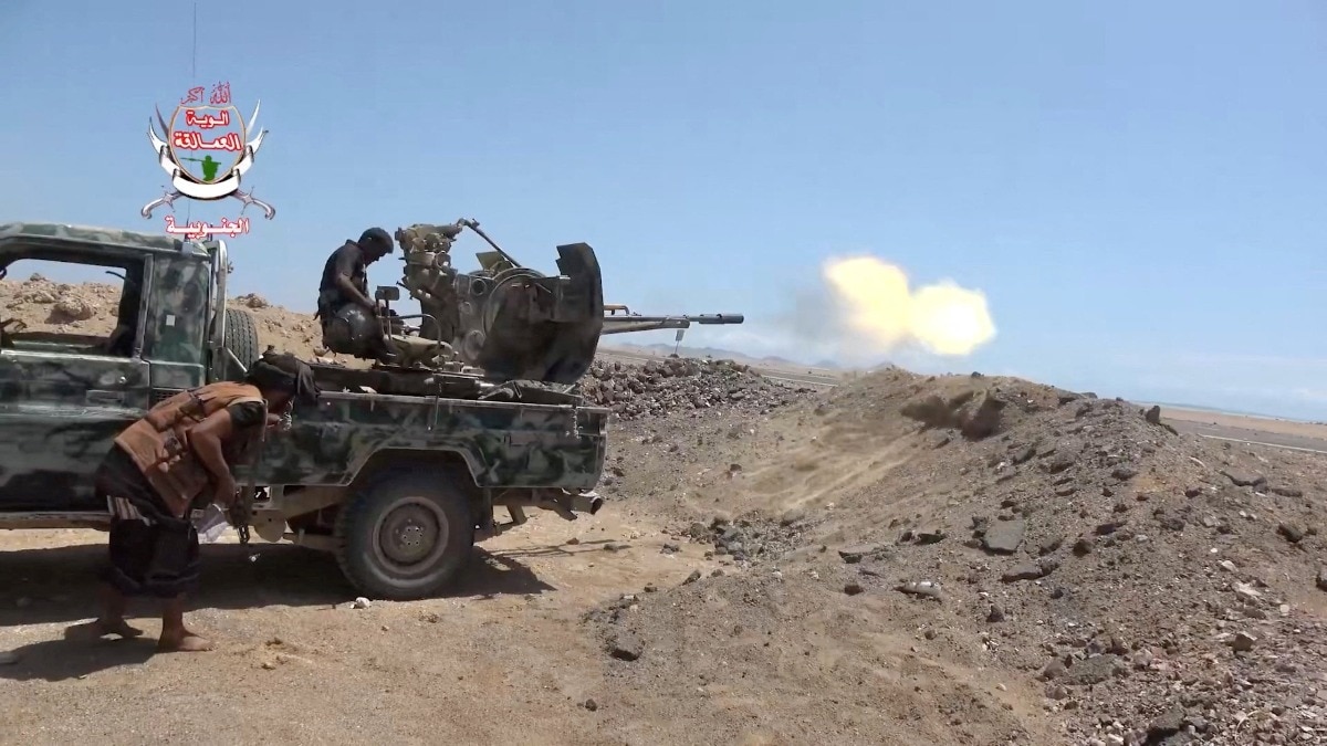 Houthis press attacks on Saudi Arabia despite Pakistan's intervention move