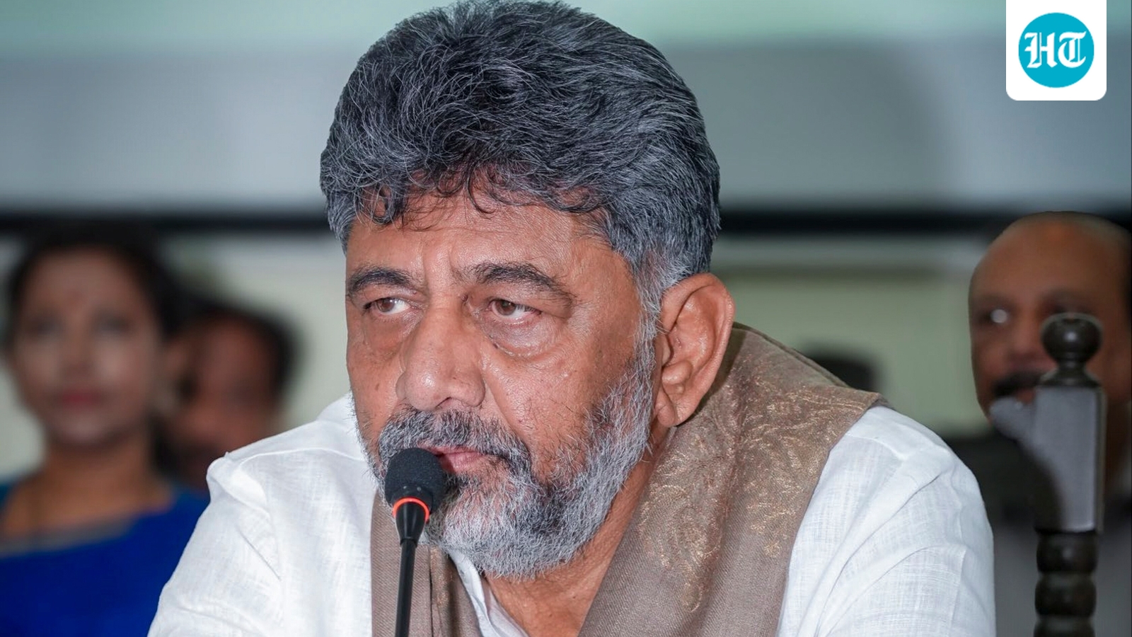 Karnataka CM vows action against firms bypassing local job seekers