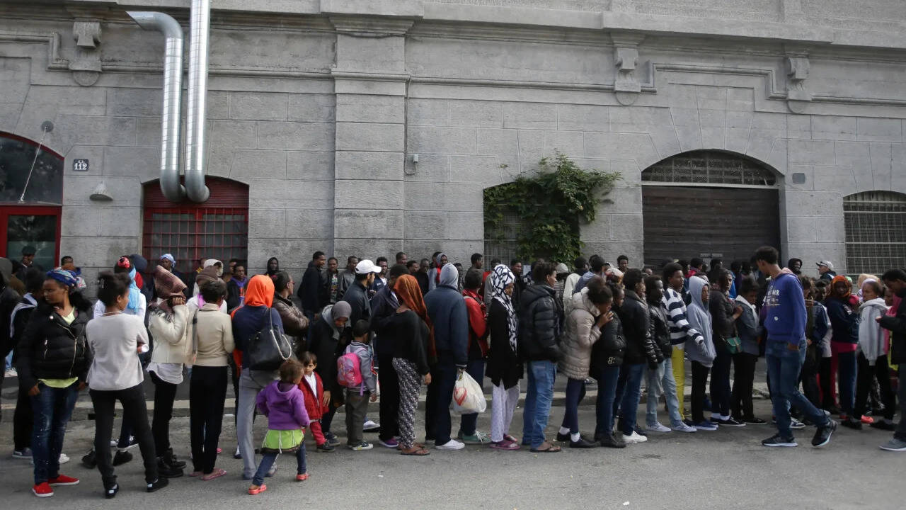Five EU nations plan first migrant return hub outside bloc